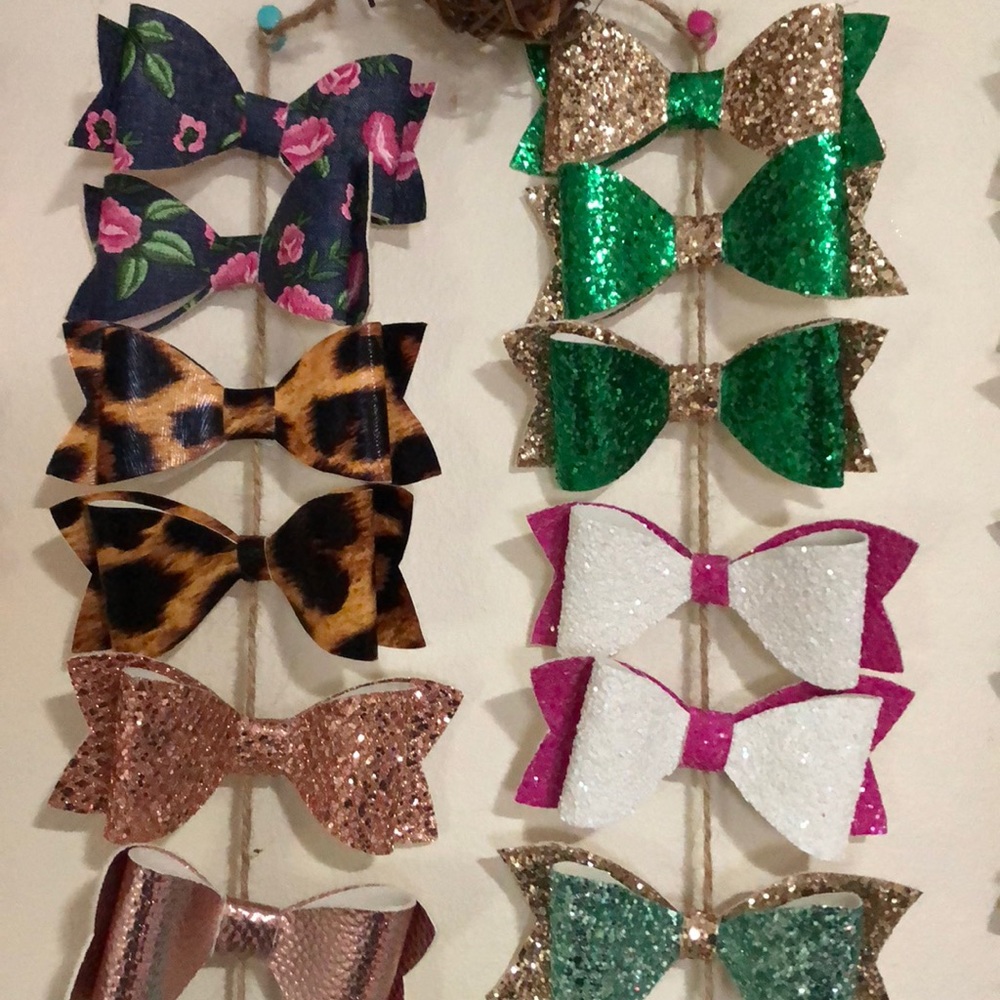 Glitter bows! From L & M shop!